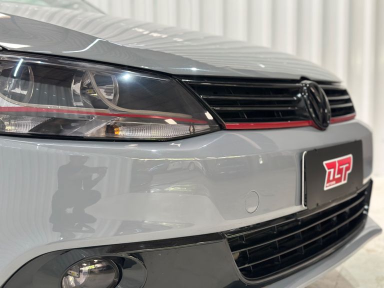 VolksWagen JETTA Comfortline 2.0 T.Flex 8V 4p Tipt.