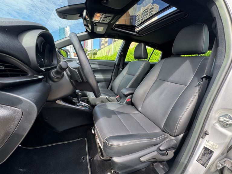 Toyota YARIS XLS 1.5 Flex 16V 5p Aut.