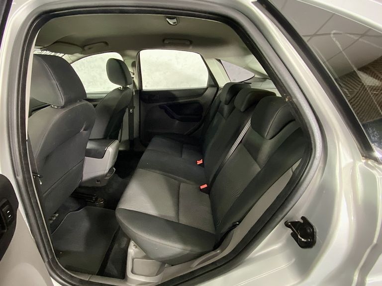 Ford Focus 2.0 16V/SE/SE Plus Flex 5p Aut.