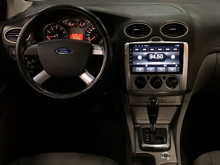 Ford Focus 2.0 16V/SE/SE Plus Flex 5p Aut.
