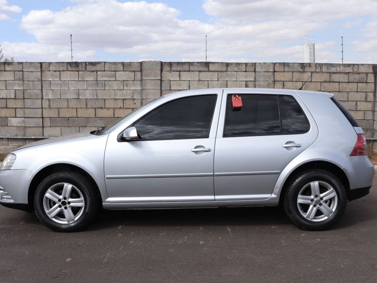 VolksWagen Golf 1.6 Mi Total Flex 8V 4p