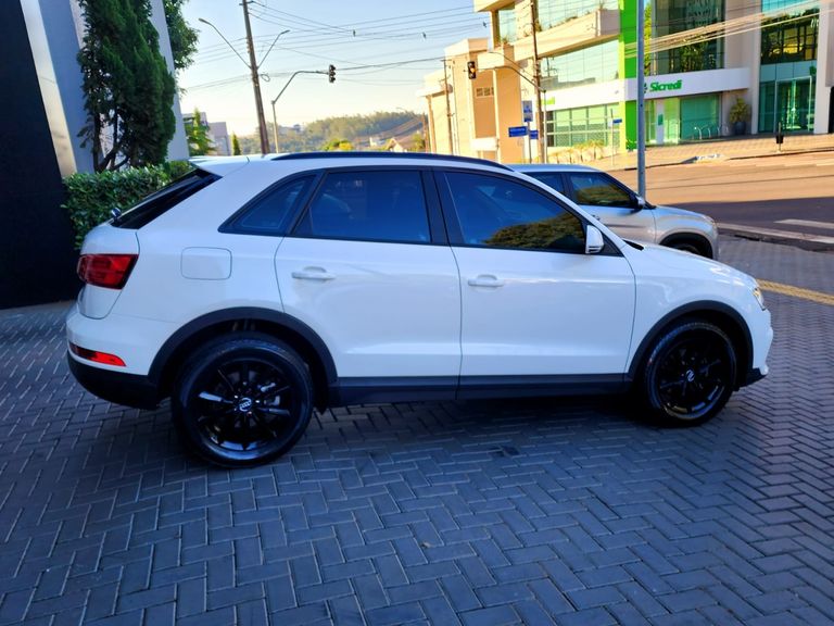 Audi Q3 1.4 TFSI/TFSI Flex S-tronic 5p