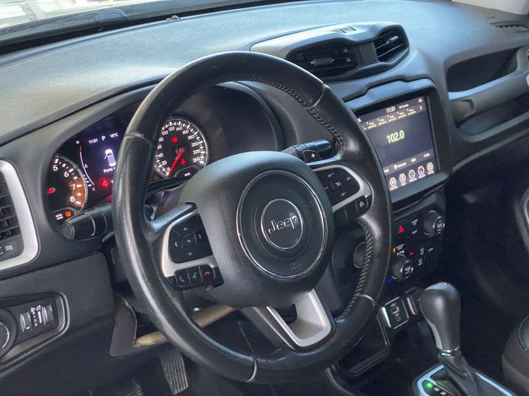Jeep Renegade Longitude 1.8 4x2 Flex 16V Aut.