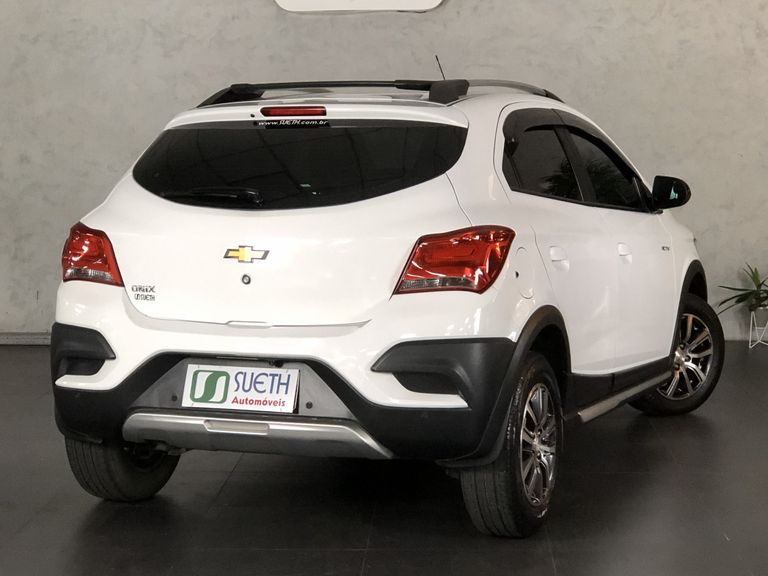 Chevrolet ONIX HATCH ACTIV 1.4 8V Flex 5p Mec.