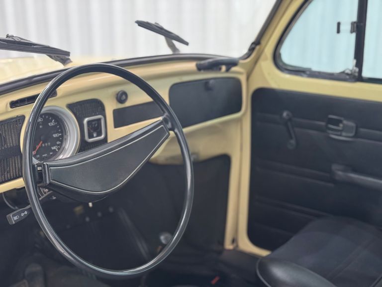 VolksWagen FUSCA 1300 GASOLINA 2P MANUAL