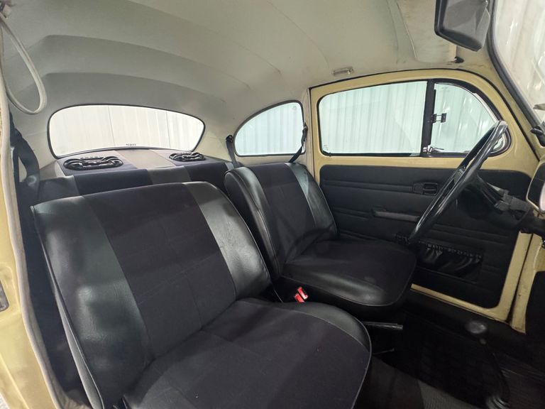 VolksWagen FUSCA 1300 GASOLINA 2P MANUAL
