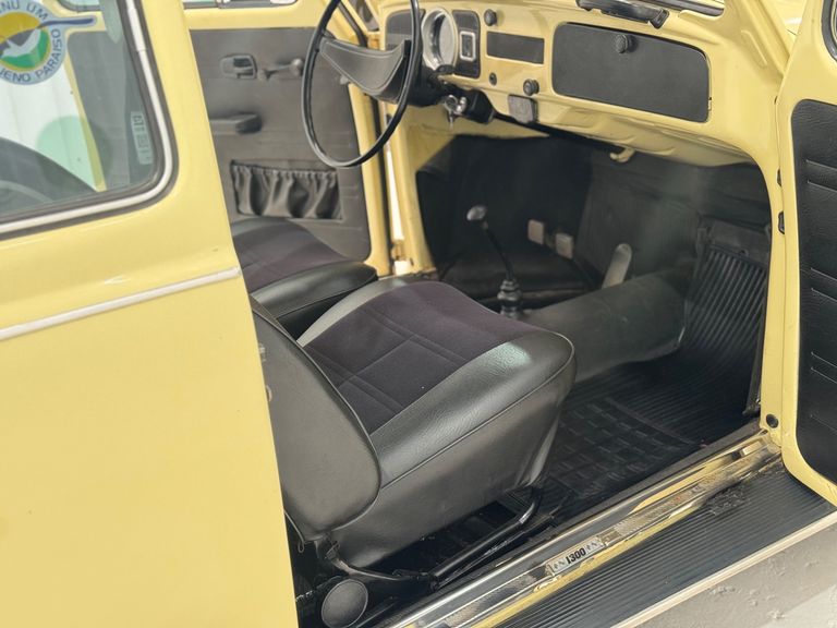VolksWagen FUSCA 1300 GASOLINA 2P MANUAL