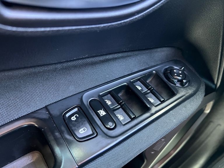 Jeep Renegade1.8 4x2 Flex 16V Aut.