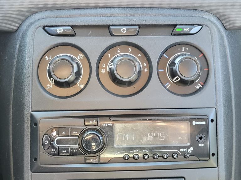 Citroën C3 Attraction Pure Tech 1.2 Flex 12V Mec