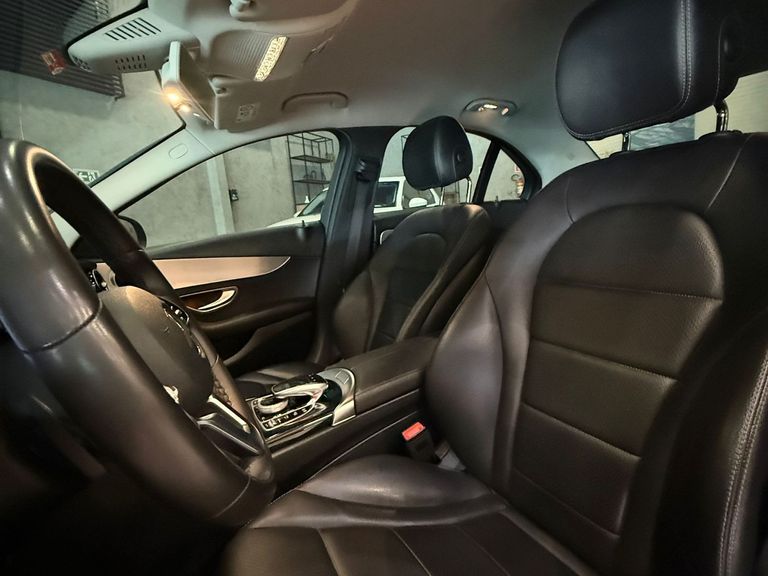 Mercedes C-180 CGI Avant. 1.6/1.6 FlexTB 16V Aut.