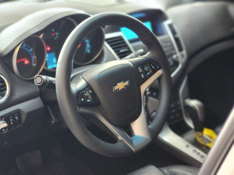 Chevrolet CRUZE LT 1.8 16V FlexPower 4p Aut.