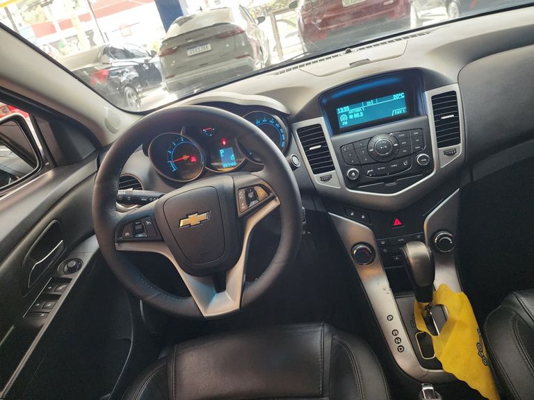 Chevrolet CRUZE LT 1.8 16V FlexPower 4p Aut.