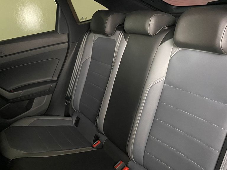 Volkswagen HIGHLINE 200TSI