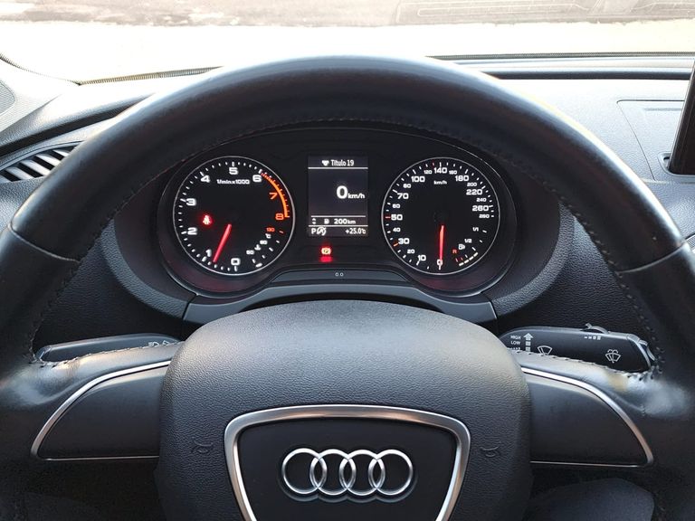 Audi A3 Sedan 1.4/ Attra. 16V TB FSI S-tronic