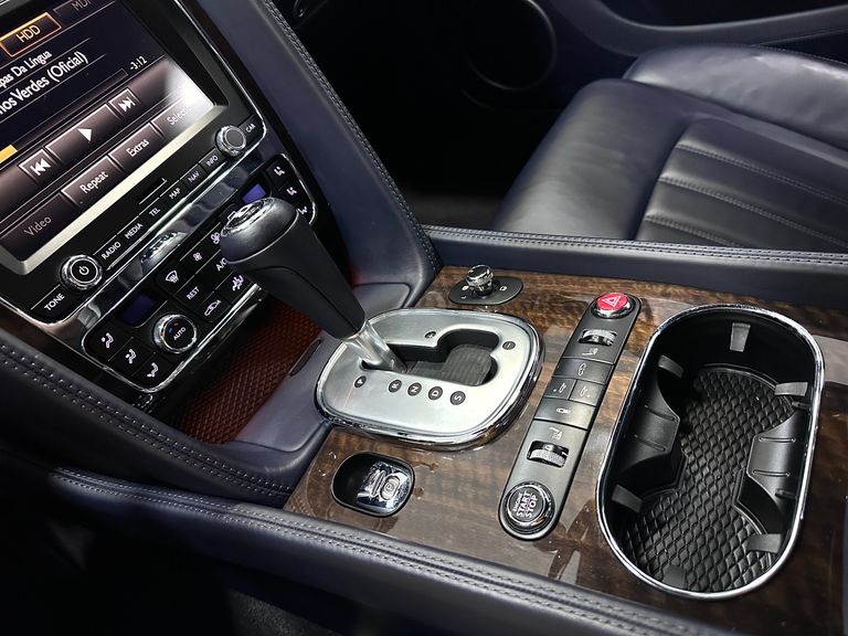 BENTLEY gt v8