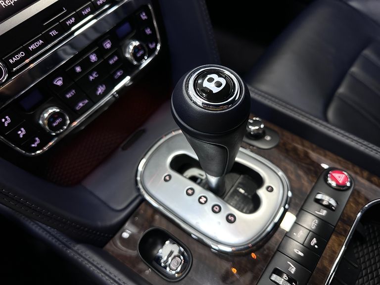 BENTLEY gt v8