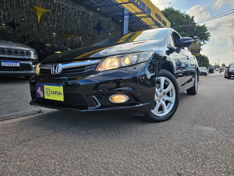 Honda Civic Sedan EXS 1.8/1.8 Flex 16V Aut. 4p