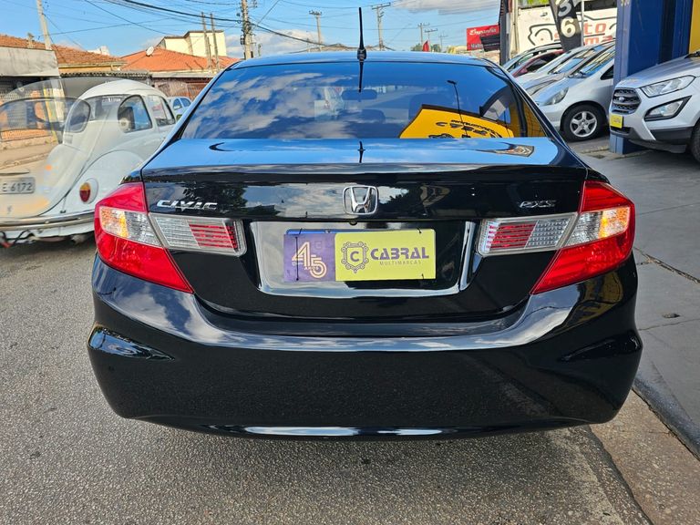 Honda Civic Sedan EXS 1.8/1.8 Flex 16V Aut. 4p