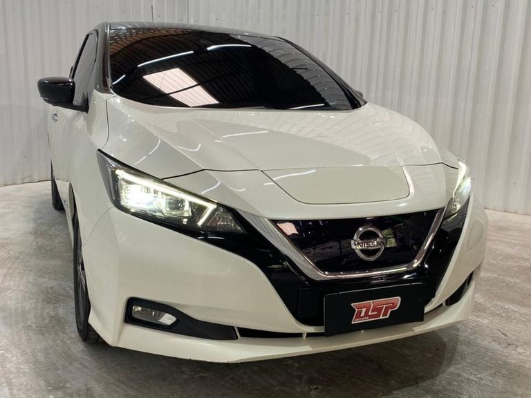 Nissan LEAF Aut. (Elétrico)