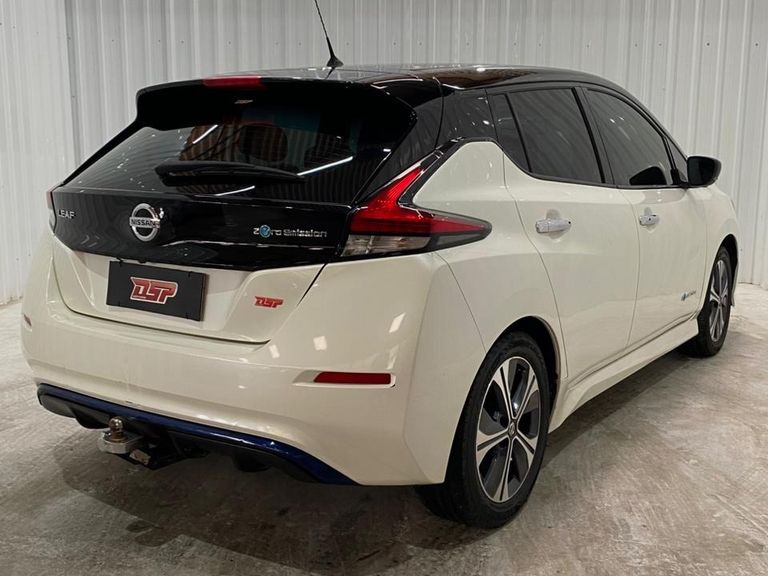 Nissan LEAF Aut. (Elétrico)