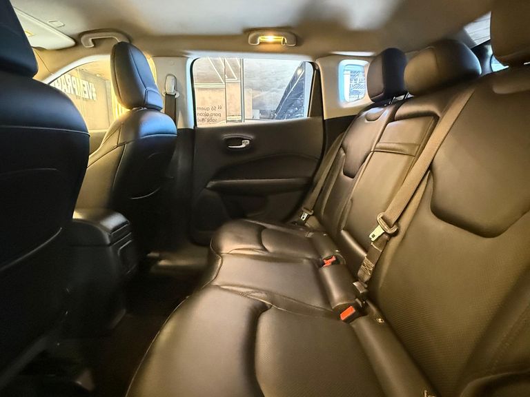 Jeep COMPASS LONGITUDE 2.0 4x2 Flex 16V Aut.