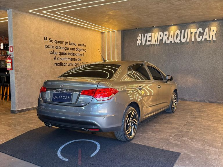 Citroën C4 LOUNGE Exclusive 1.6 Turbo 4p Aut.