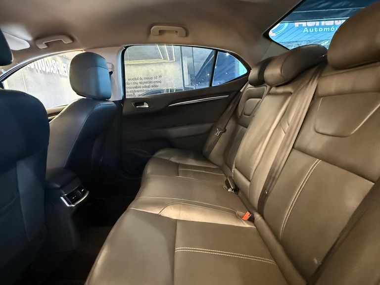 Citroën C4 LOUNGE Exclusive 1.6 Turbo 4p Aut.