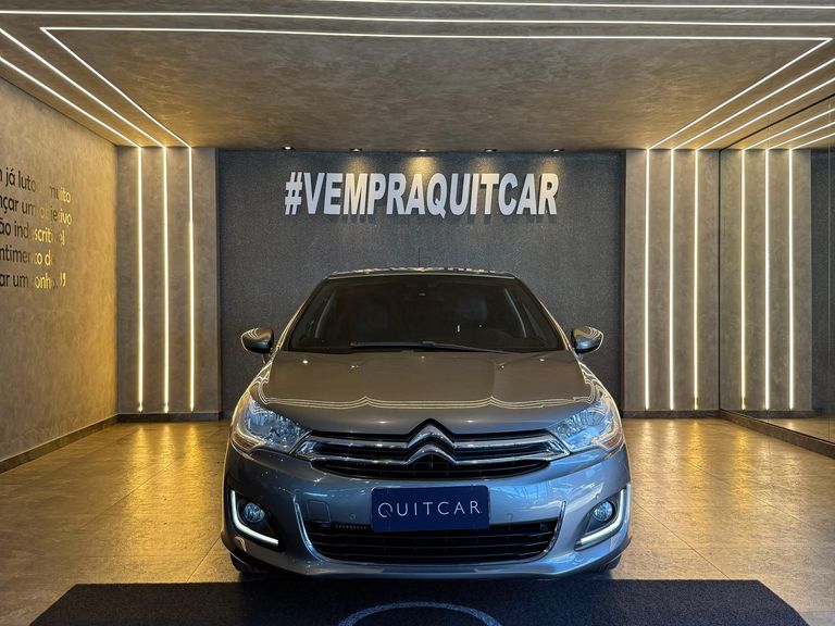 Citroën C4 LOUNGE Exclusive 1.6 Turbo 4p Aut.