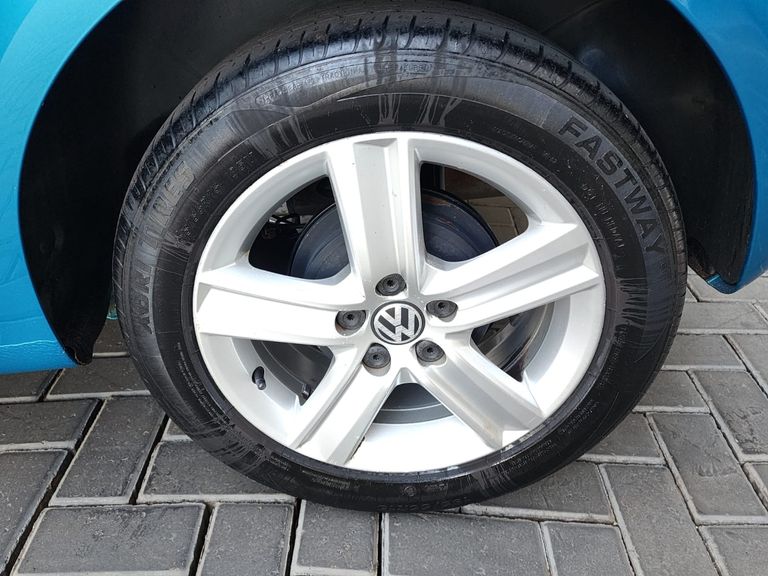 VolksWagen Fox Highline1.6 Flex 16V 5p