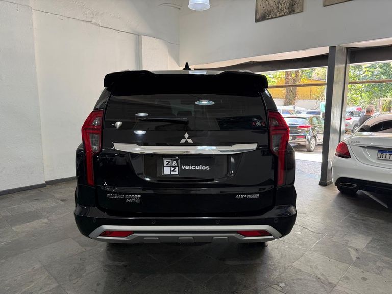 Mitsubishi Pajero Sport HPE 2.4 4x4 Diesel Aut.