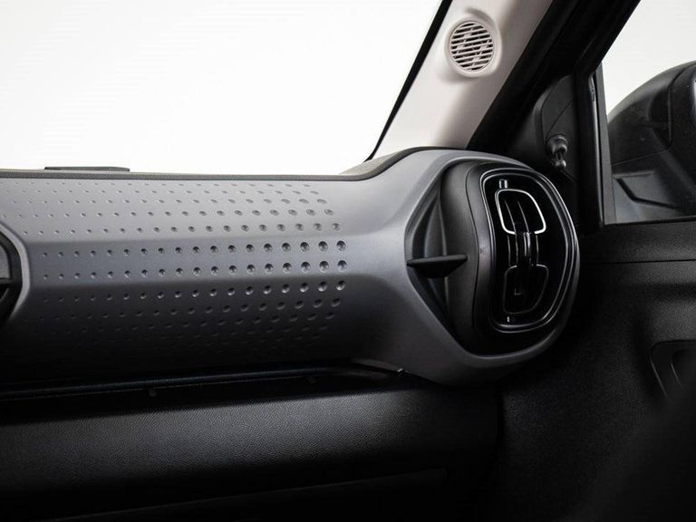 Citroën C3 Live Pack 1.0 Flex 6V 5p Mec.