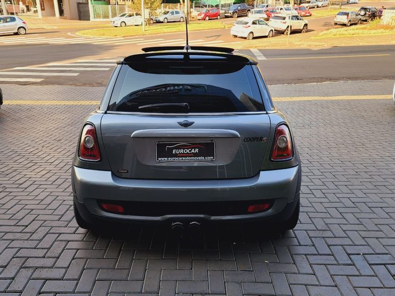 Mini COOPER S 1.6 Aut.