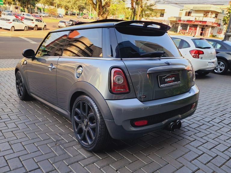 Mini COOPER S 1.6 Aut.