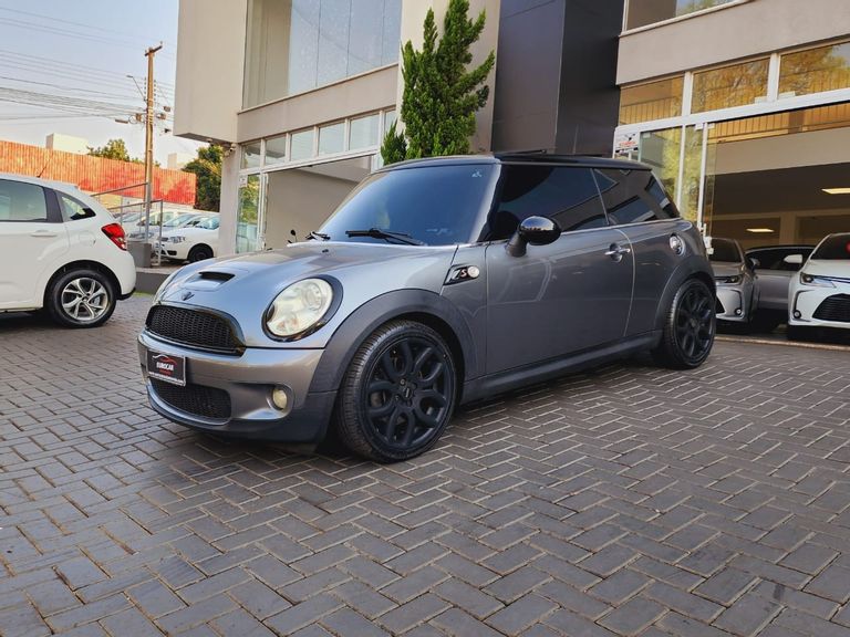 Mini COOPER S 1.6 Aut.