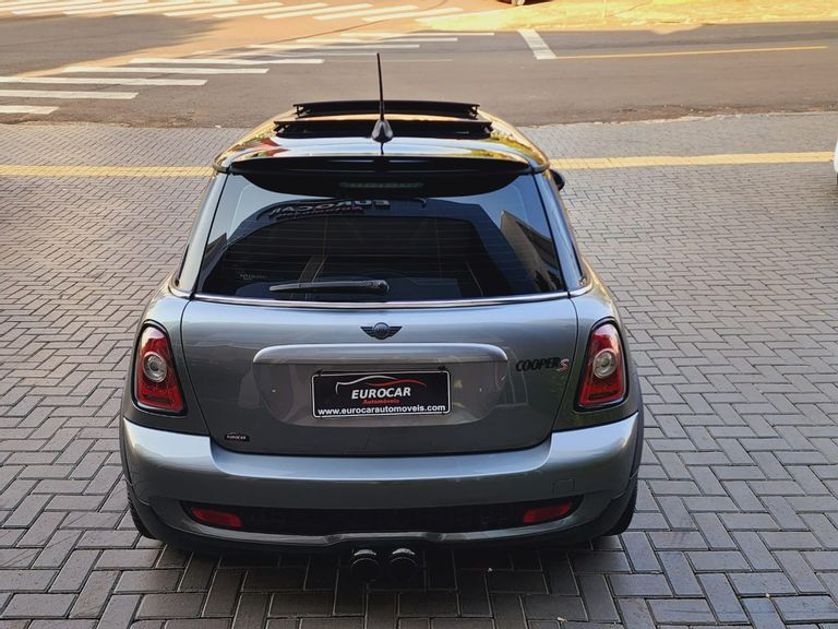 Mini COOPER S 1.6 Aut.