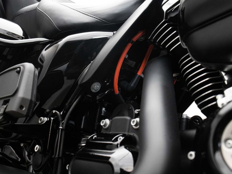 Harley ROAD GLIDE LIMITED FLTRK