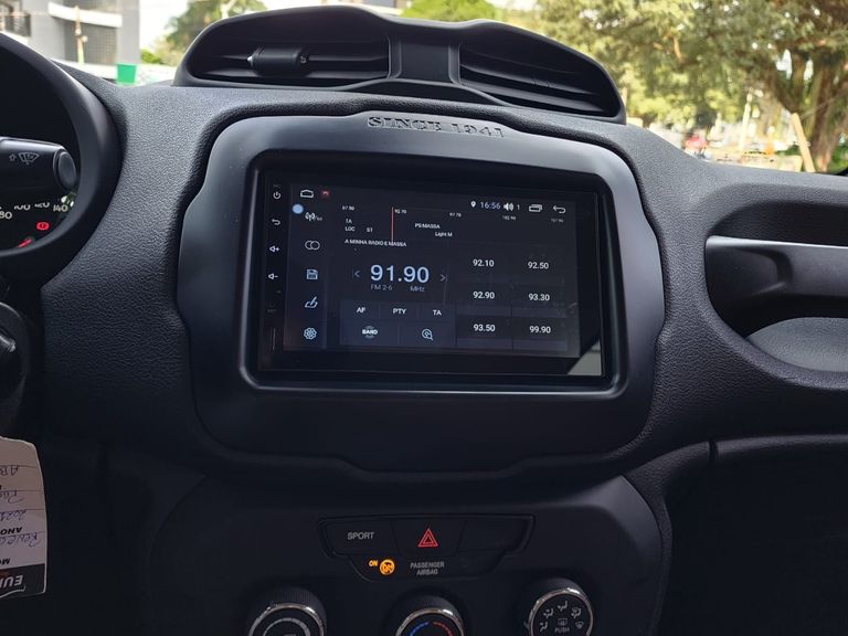 Jeep Renegade 1.8 4x2 Flex 16V Aut.