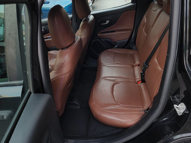 Jeep Renegade 1.8 4x2 Flex 16V Aut.