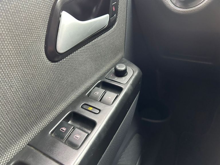 VolksWagen Fox RUN 1.6 Flex 8V 5p