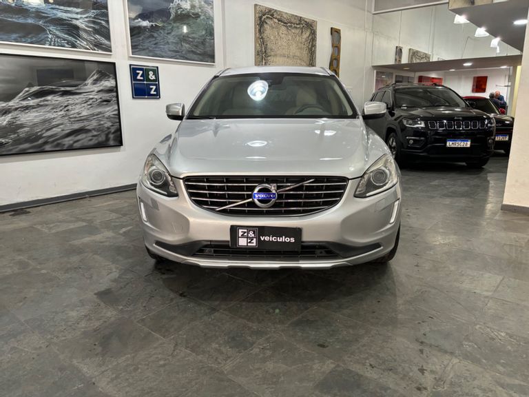 Volvo XC 60 2.0 T5  5p