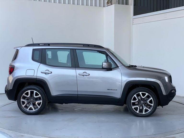 Jeep Renegade Longitude 1.8 4x2 Flex 16V Aut.