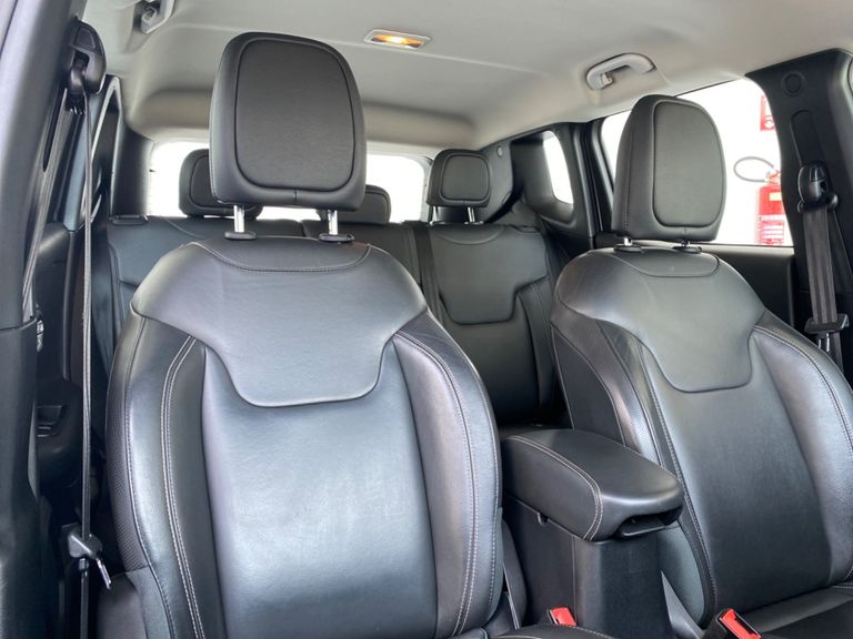 Jeep Renegade Longitude 1.8 4x2 Flex 16V Aut.