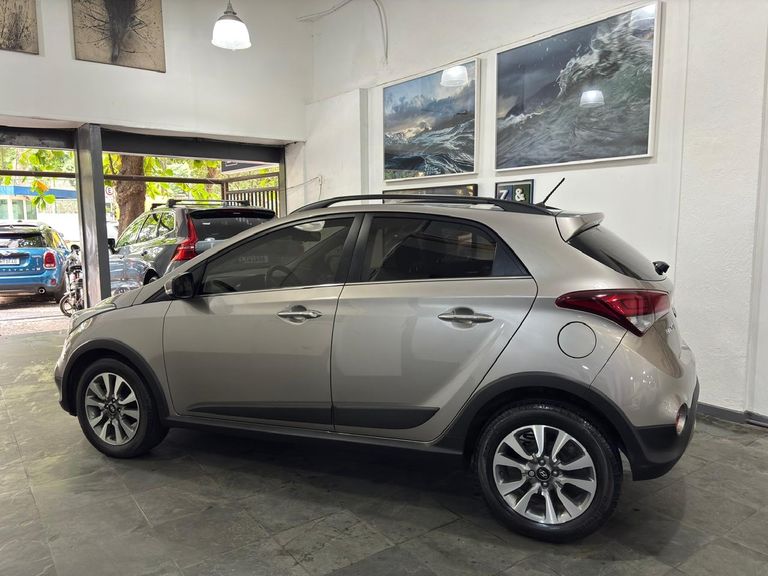Hyundai HB20X Premium 1.6 Flex 16V Aut.