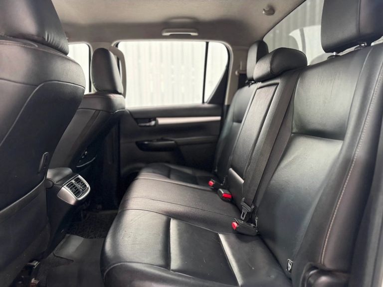 Toyota Hilux CD SRV 4x4 2.8 TDI Diesel Aut.