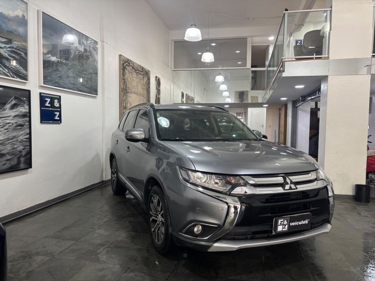 Mitsubishi OUTLANDER 2.0 16V 160cv Aut.