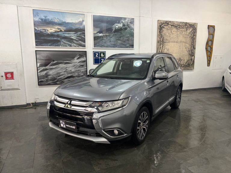 Mitsubishi OUTLANDER 2.0 16V 160cv Aut.