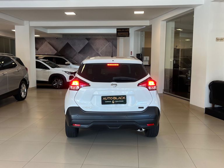 Nissan KICKS S 1.6 16V FlexStar 5p Mec.