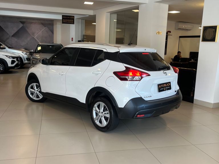 Nissan KICKS S 1.6 16V FlexStar 5p Mec.