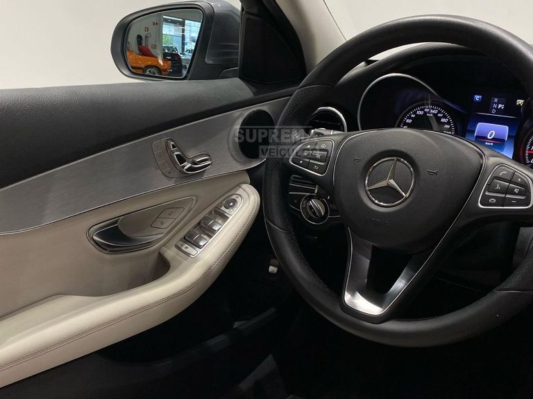 Mercedes AVANTGARDE 2.0 CGI
