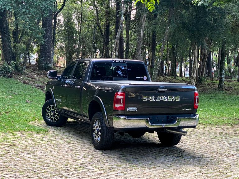 RAM 3500 LARAM. LONGHORN 6.7 TB CD 4x4 Die.